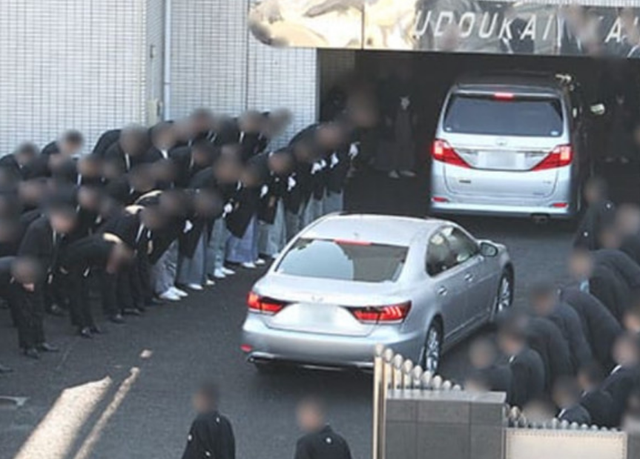 日本黑帮老大70岁做下身手术失败，派小弟刺杀女护士，已被判死刑