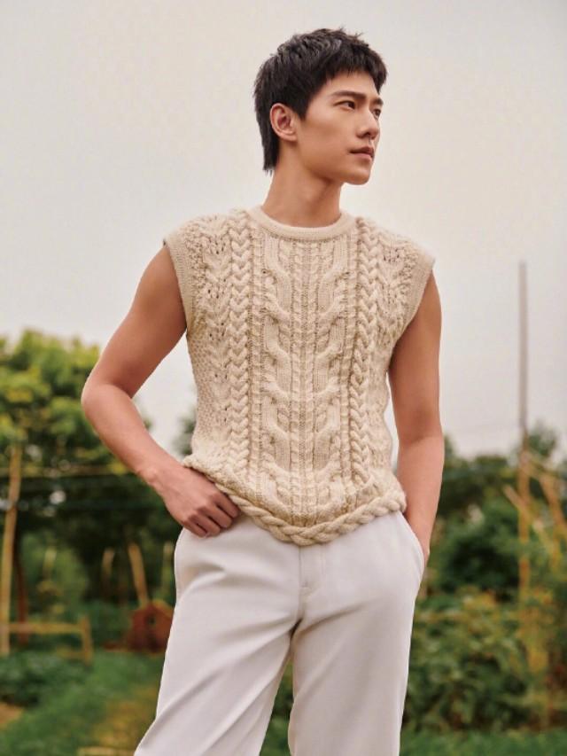 杨洋，杨洋生日2022（杨洋帅气写真图片）