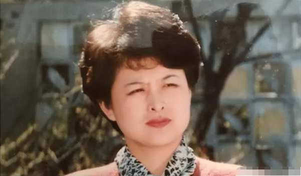 著名主持人临终遗言，央视主持肖晓琳