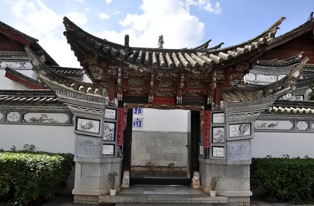 民族的主要特征是什么，民族特征属于什么（但你知道他们最具特色的建筑特色是什么吗）