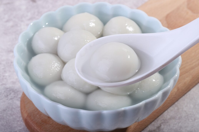 除夕吃饭有哪些讲究，老人讲“5菜不上桌