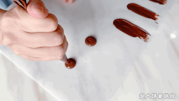 怎样做生日蛋糕，怎样做生日蛋糕的奶油（不用花钱订蛋糕）