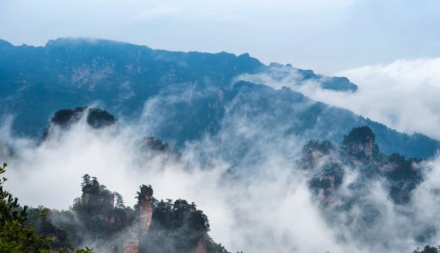 湘西终于开通高铁了，“湘西最美高铁”即将通车
