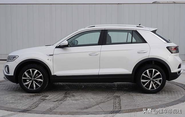 大众t-roc新款国内上市，新款大众T-ROC探歌实车曝光