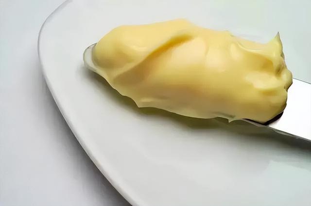 奶油是什么，奶油是什么意思网络用语（黄油、牛油、奶油）