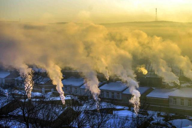 生产队里开大会，天上布满星歌曲原唱（<8>生产队里开大会）