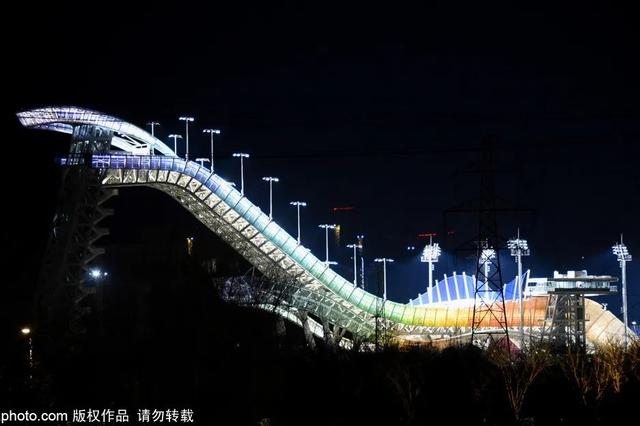 北京晚上哪里好玩，北京晚上通宵有啥好玩的地儿（去京城这4个地方花样夜游）