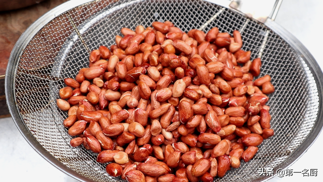 五香蚕豆的做法大全，五香蚕豆的制作过程（吃过2种的都是老酒鬼）