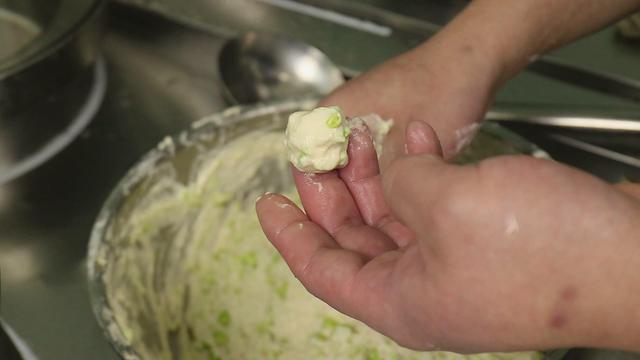 寒菜是什么呢，寒菜是什么属性的菜（“三鲜”指的是啥）