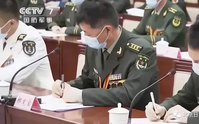 祁团长英雄团，祁发宝，英雄团长晋升大校