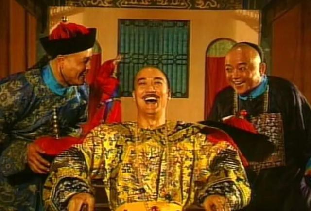 和珅和乾隆的关系，乾隆和珅纪晓岚的真实关系是什么（“大贪官”和珅为什么不在乾隆帝死前就与嘉庆帝搞好关系）