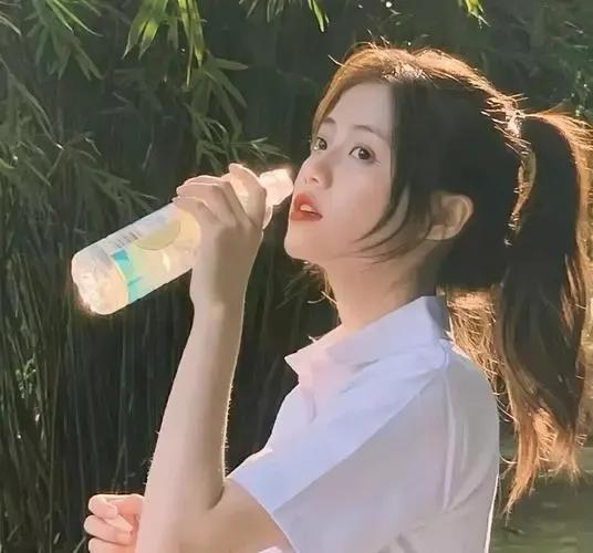 温柔惊艳治愈的头像 柠檬♛/“是结束也是开端”微信,温柔惊艳治愈的头像 柠檬♛/“是结束也是开端”(微信头像,温柔干净) 温柔惊艳治愈的头像 柠檬♛/“是结束也是开端”微信,温柔惊艳治愈的头像 柠檬♛/“是结束也是开端”(微信头像,温柔干净)