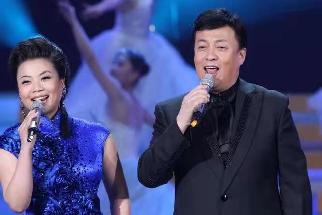 张也个人资料简介，张也简历个人资料（歌唱家张也：53岁单身未育）