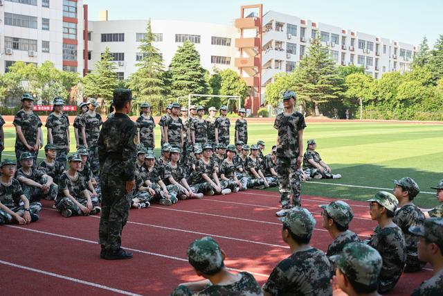 淮安市清浦中学，2020淮安市清浦中学高考喜报成绩、本科一本上线人数情况（清江浦区：无迷彩，不青春）