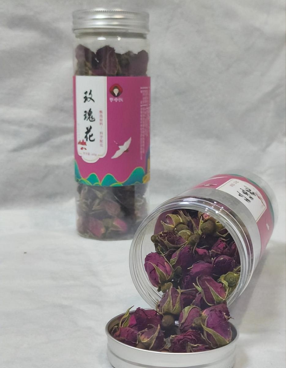 适合女性长期喝的花茶，玫瑰花泡水喝竟有6个害处（建议常喝5款“养颜茶”）