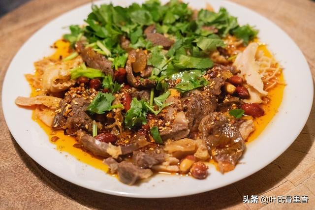 夫妻肺片有哪些东西，夫妻肺片有什么材料（祖传三代不公开的秘方和制作流程）