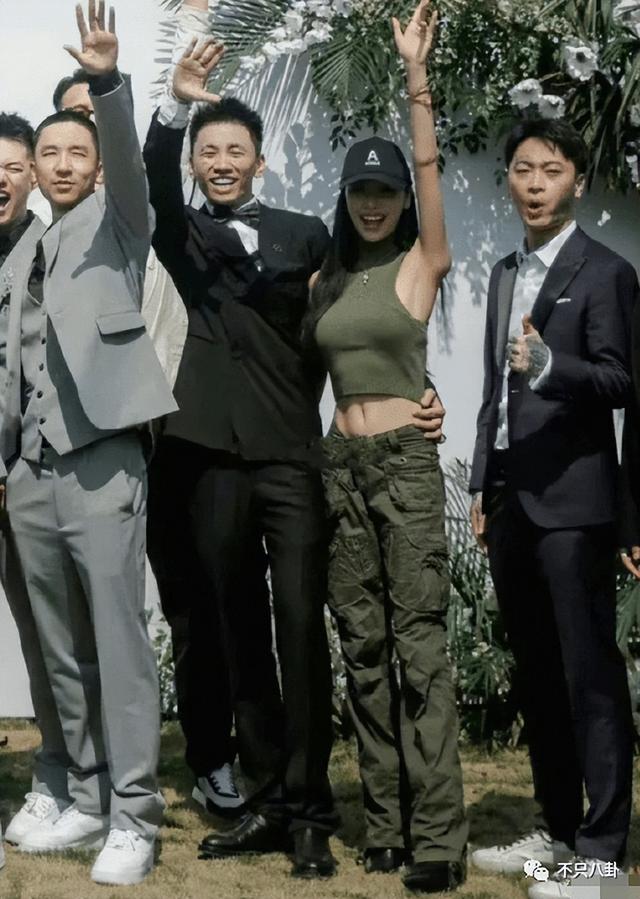 穿过挪威的森林让我走进你梦里，穿过挪威的森林是什么梗（怎么那么多人反对啊）