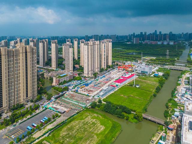 宁波轨道交通TJ8117标天宫庄园站-鄞州高教园区站左线始发
