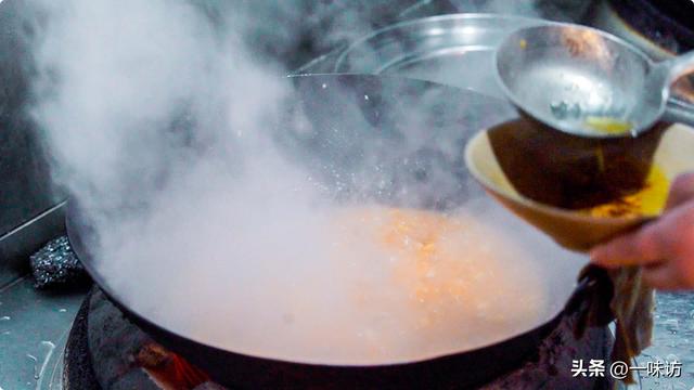 西红柿疙瘩汤懒人做法，开胃爽口疙瘩均匀Q弹