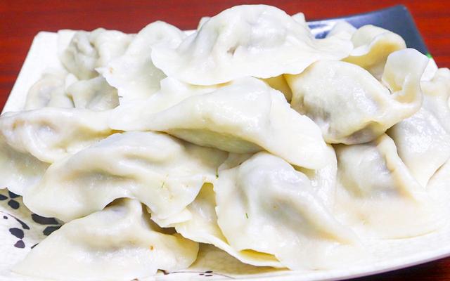 怎么做煎饺，空气炸锅怎么做煎饺（吃菠菜芹菜不如吃它）