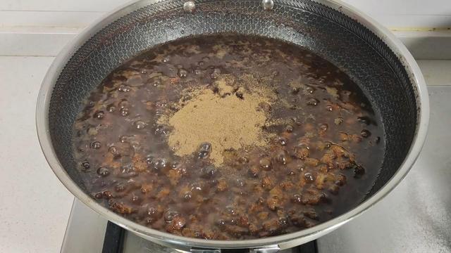 豆酱的做法，鸡蛋黄豆酱的做法（日销700份的炸酱秘方）