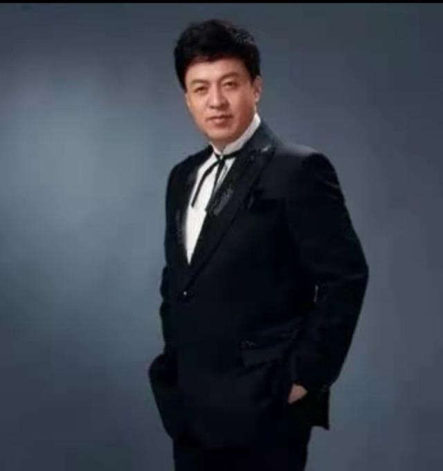 张也个人资料简介，张也简历个人资料（歌唱家张也：53岁单身未育）