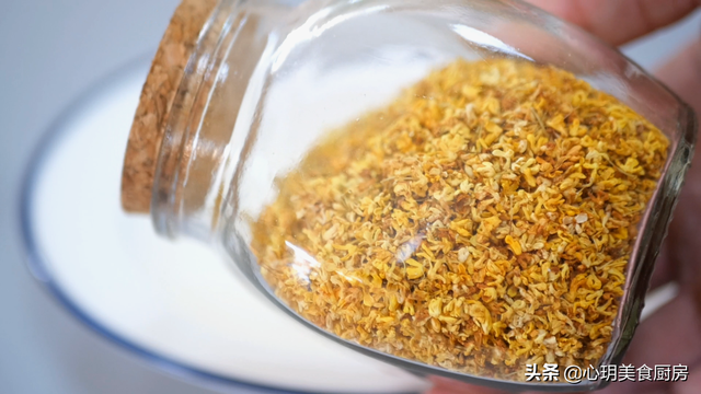 燕窝需要泡发多久，燕窝泡发要多久（6小时泡发5倍大）