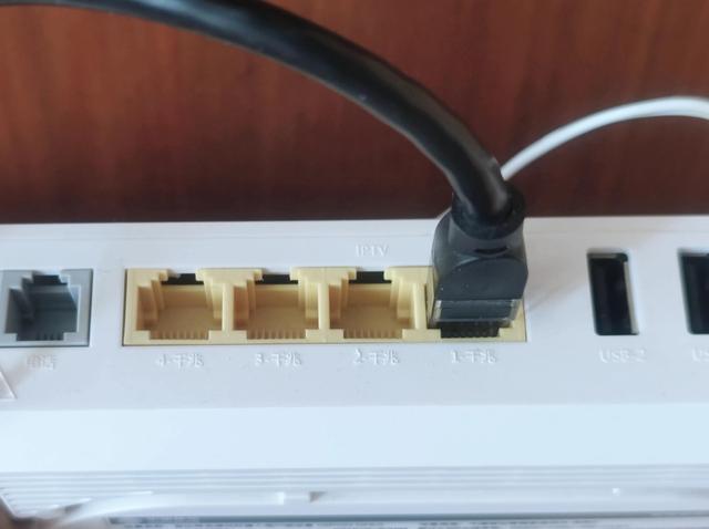 移动光纤宽带怎么拨号连接，移动光纤需要拨号吗（宽带提速开桥接教程）