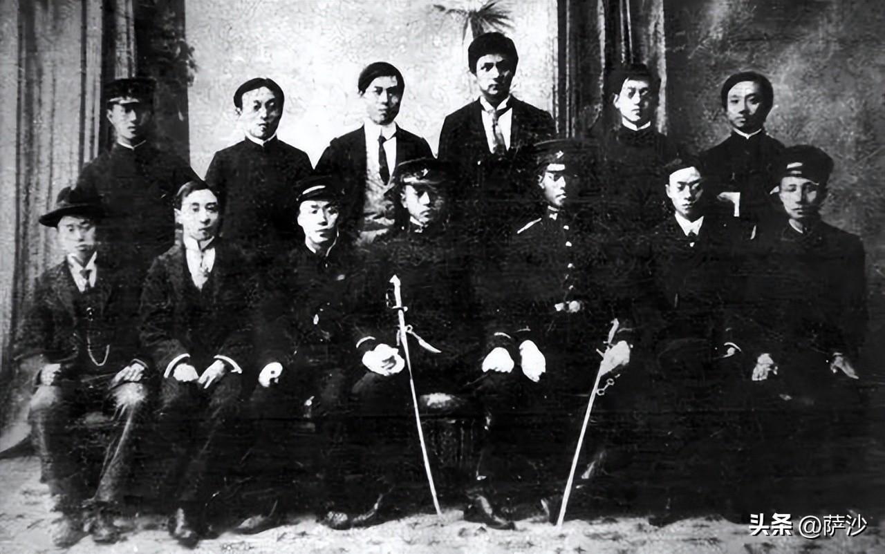 朝鲜战争是哪一年，朝鲜战争哪一年爆发了（为什么清代的中国留学生都喜欢去日本）