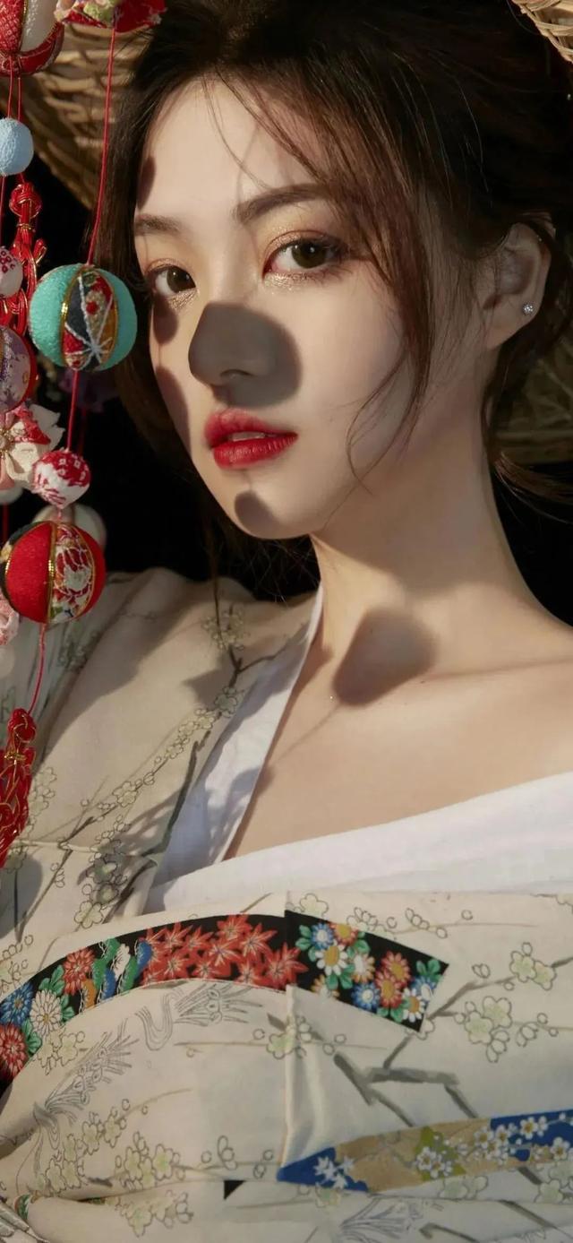 碎花裙女生头像，部位穿小裙子的女生头微信（每日壁纸，小裙子）