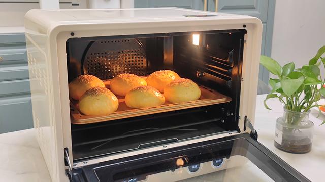 烤箱预热怎么操作，烤箱怎么预热（你就是朋友圈最靓的仔）