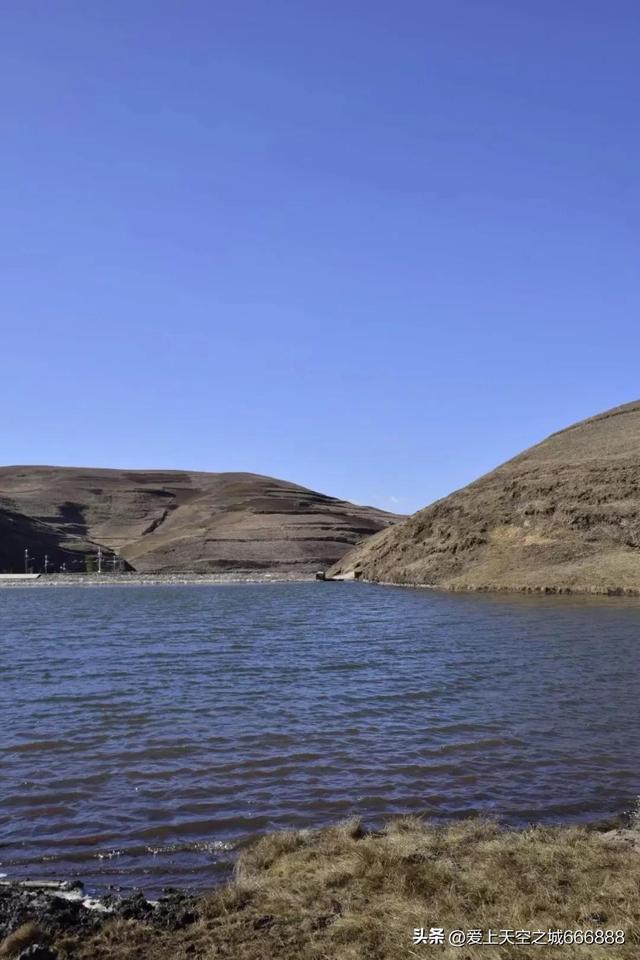 九月份的昭通大山包景观，云南的可可西里