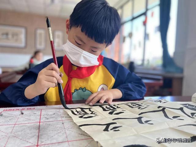 作文评语优缺点大全小学通用，小学作文评语有哪些（三年级第一批电子评语）