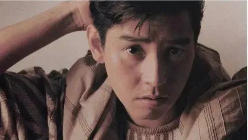 好听的粤语老歌，十首最好听的粤语老歌（10首经典粤语歌曲）