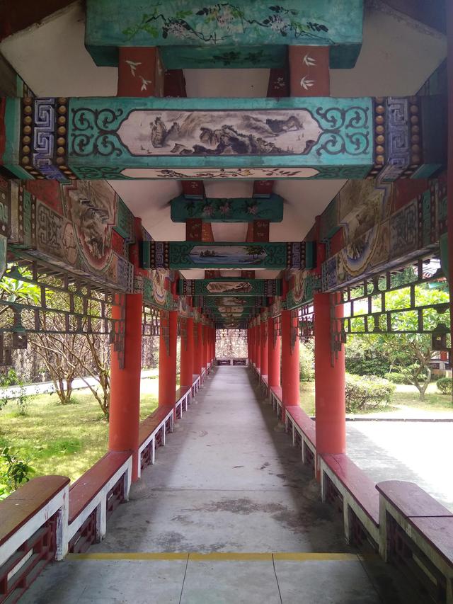 佛山南海影视城好玩吗，南海影视城好玩吗（Yoyo游一游——南海影视城）