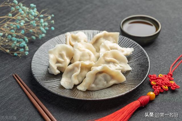 芹菜饺子馅的做法，芹菜饺子馅的做法大全（头伏的饺子用这4种菜调馅）