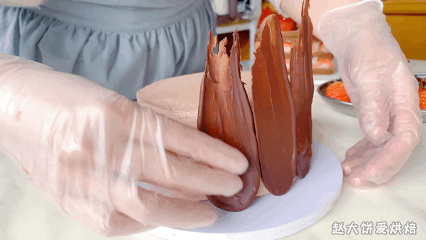 怎样做生日蛋糕，怎样做生日蛋糕的奶油（不用花钱订蛋糕）