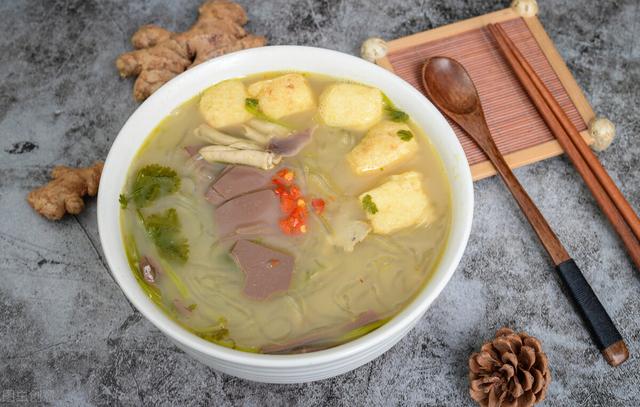 南京有名的十大美食特产有哪些，南京最好吃的特产是什么（你所不知道的南京特色美食小吃）