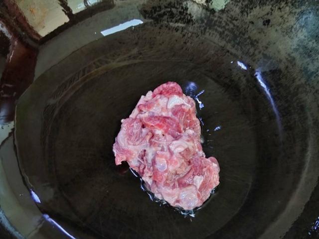 麦饭石锅怎么开锅，新麦饭石锅第一次怎么开锅视频（别再花冤枉钱买劣质锅）