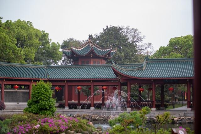 有良田美池桑竹之属的之什么意思，有良田美池桑竹之属的之是什么意思是什么（第十一课《岳阳楼记》知识梳理与专项训练）