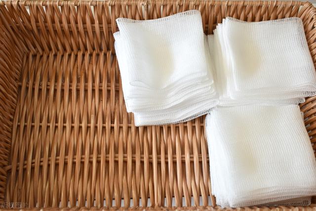 割包皮后悔死了，割包皮为什么很多人后悔（记录难以启齿的包皮手术亲身经历）