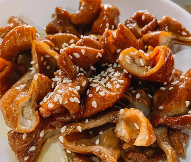 东北正宗溜肥肠，东北溜肥肠的做法正宗（这5种味道正宗）