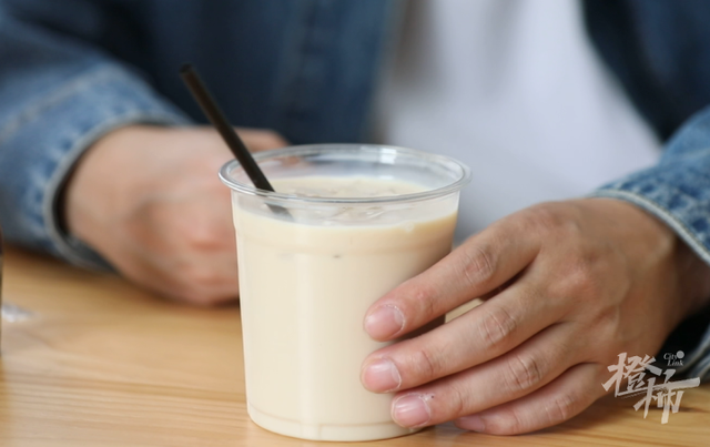 百利甜酒兑什么最好喝，百利甜酒的几种爽爆了的喝法（挑战便利店12种饮料的神仙混搭）