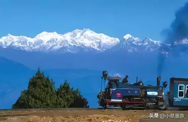 世界上最美的铁路线，最美火车旅游线路TOP10