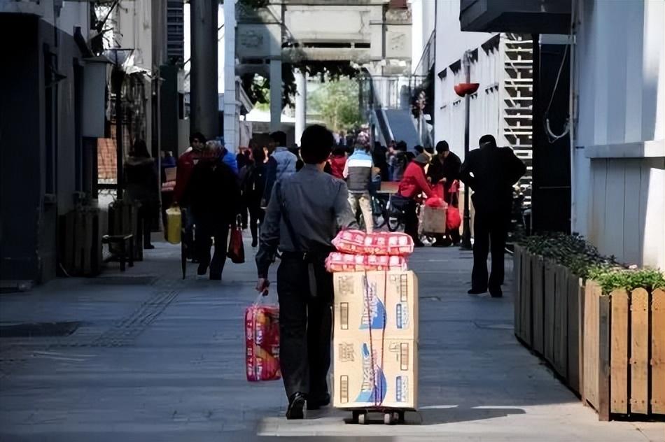 深圳海关 待遇（在中英街做一日走私客）