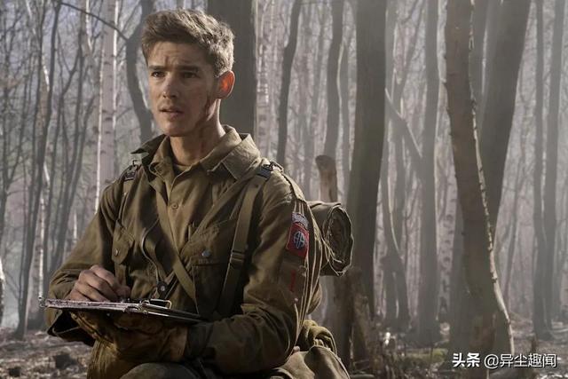 电影沉睡魔咒1王子是谁演的，沉睡魔咒2的王子是谁演的（沉睡魔咒的王子其实是澳洲的阳光小鲜肉）