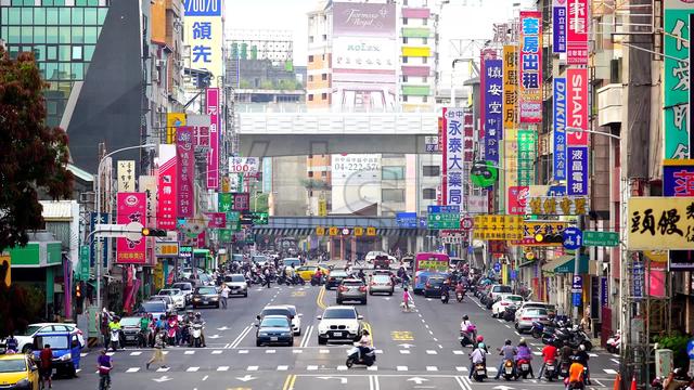 安以轩恋情曝光，安以轩恋情曝光（如今老公入狱情路艰难）