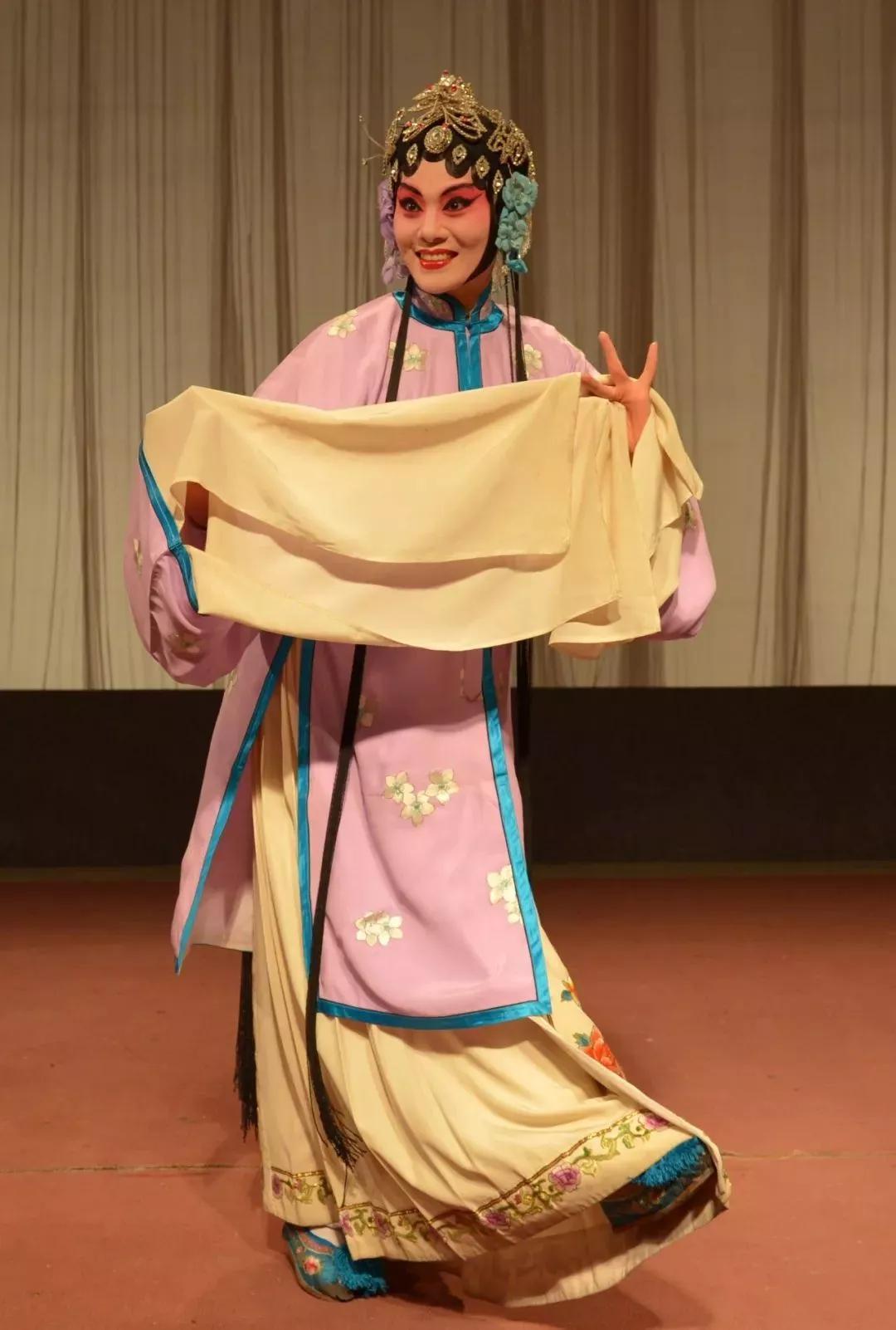 淮海戏三拜堂选段三件事,《百转千回淮海戏》