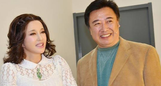 刘晓庆与小自己21岁的郑国霖，以及她入狱后重新站起来的前前后后