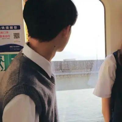 是心动啊?（怦然心动情头），微信头像，是心动啊?（怦然心动情头）（情侣头像丨情侣头像 怦然心动）